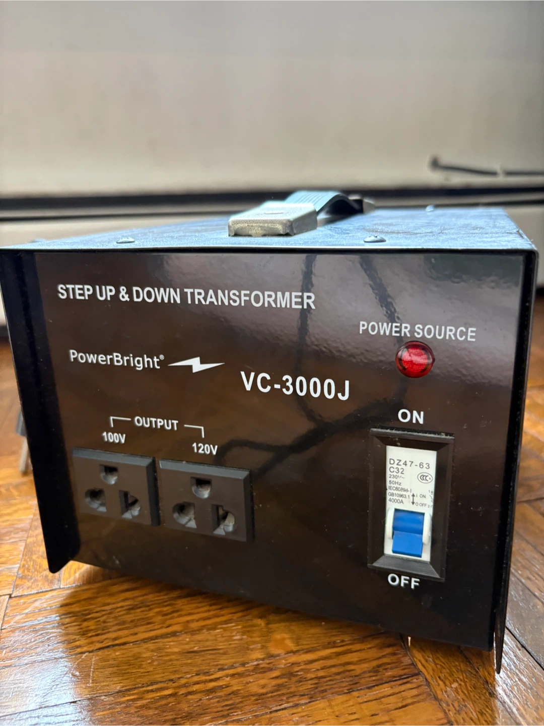 PowerBright VC-3000J Step Up & Down Transformer