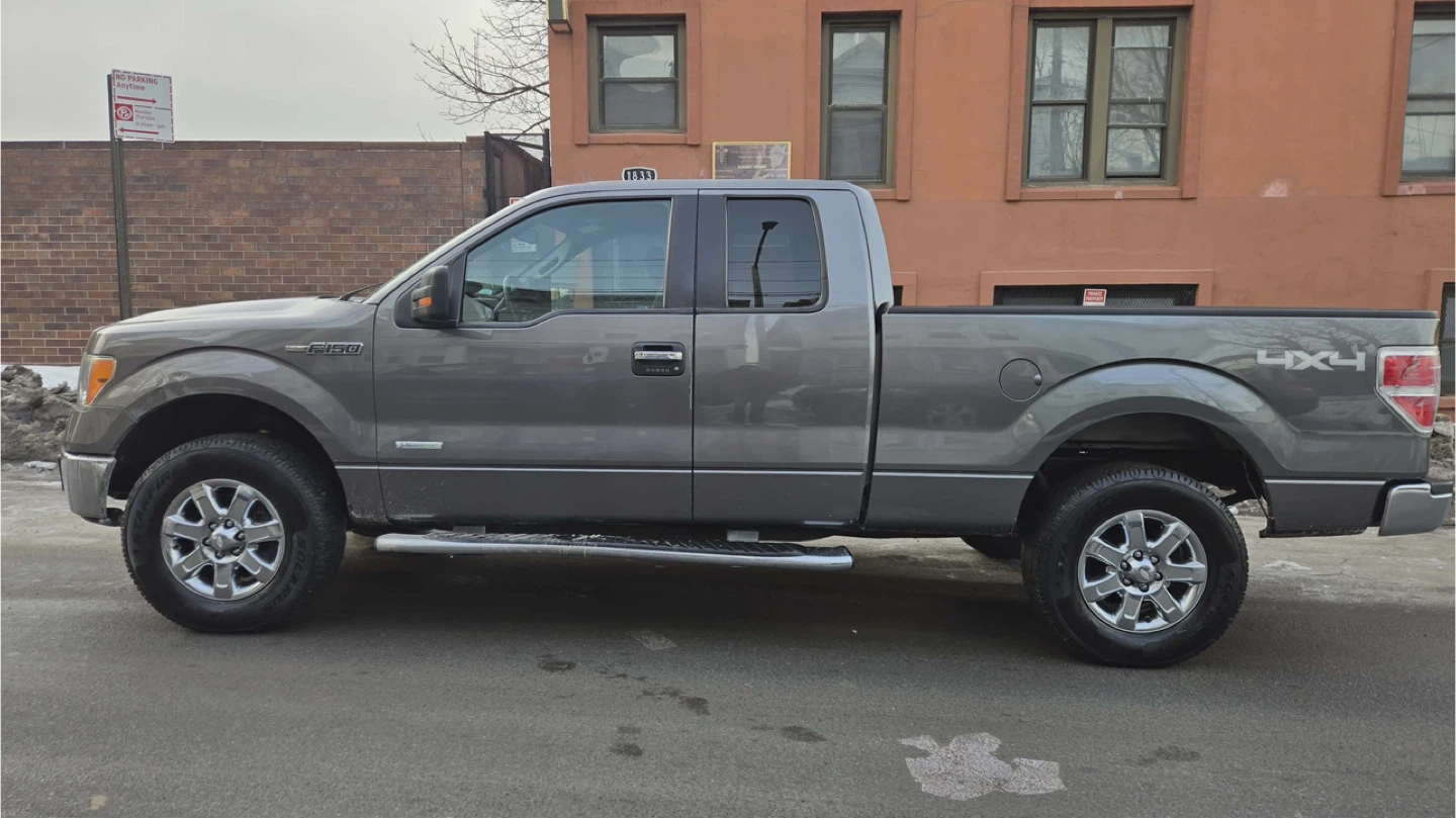 2013 Ford F-150 XLT 4x4 Crew Cab Pickup Truck - photo 3