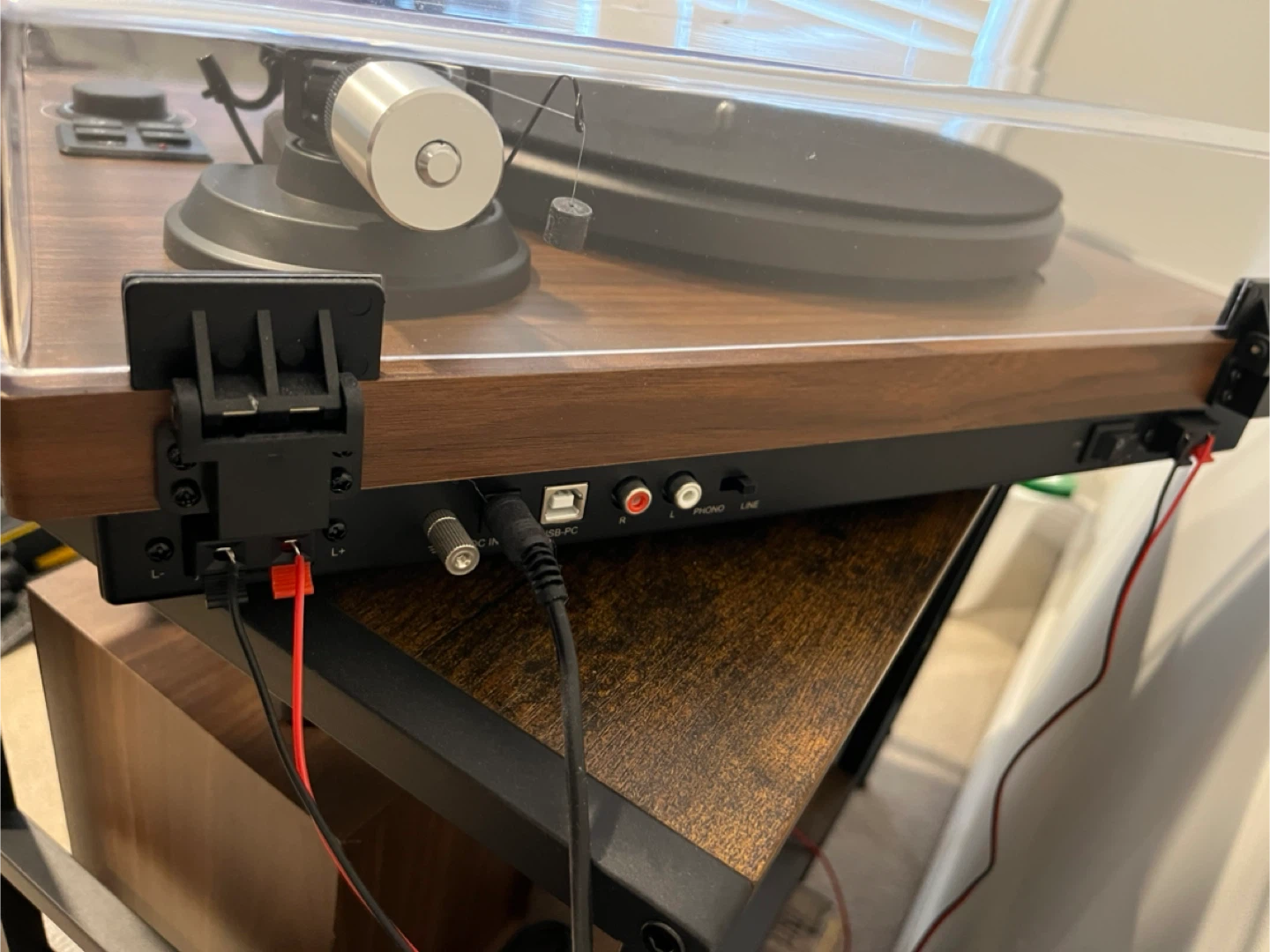 Turntable with Dust Cover, Speakers, and stand/display rack - photo 3