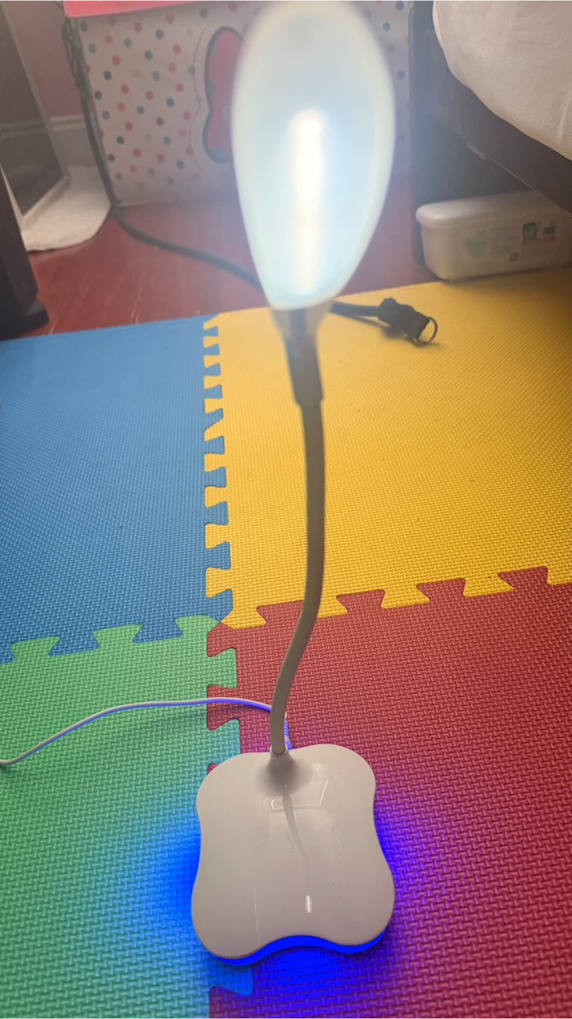 White LED Desk Lamp with Flexible Neck - photo 5