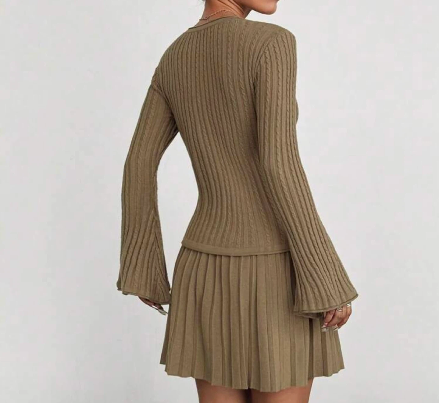 Flare Sleeve Cropped Cardigan And Pleated Mini Skirt Set - photo 2