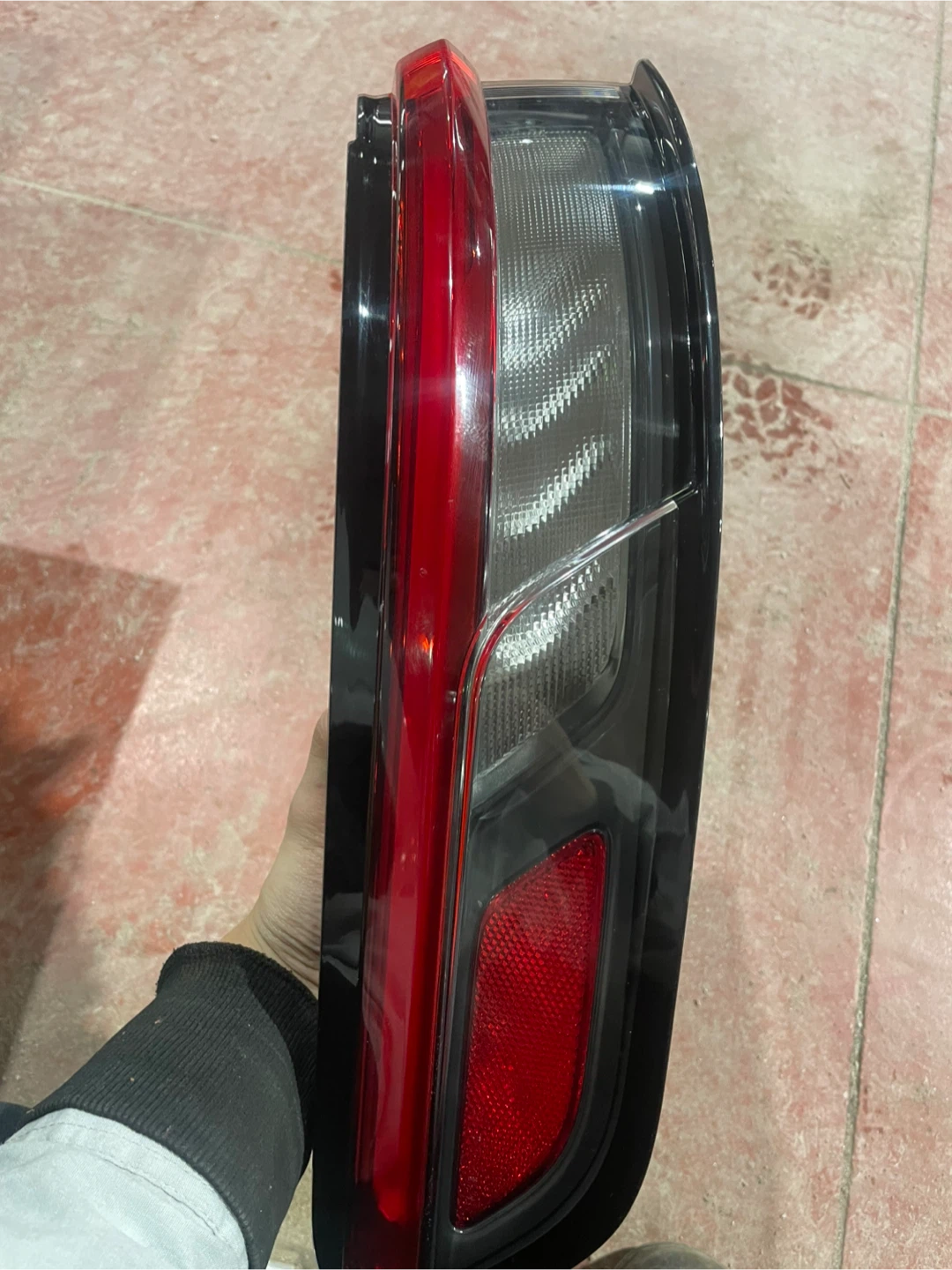 jeep grand cherokee tail lights - photo 5
