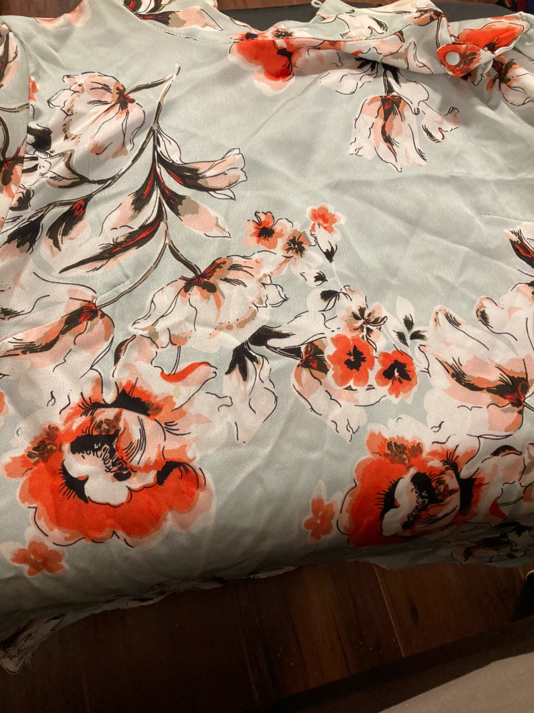 Women's Floral Blouse - photo 2