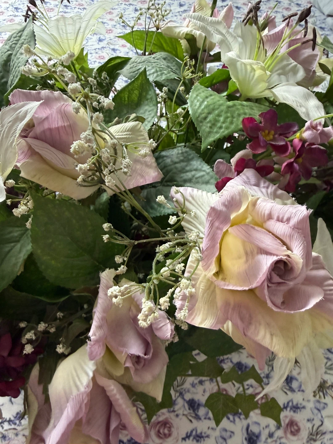 Artificial Flower Arrangement with Roses and Lilies - photo 2