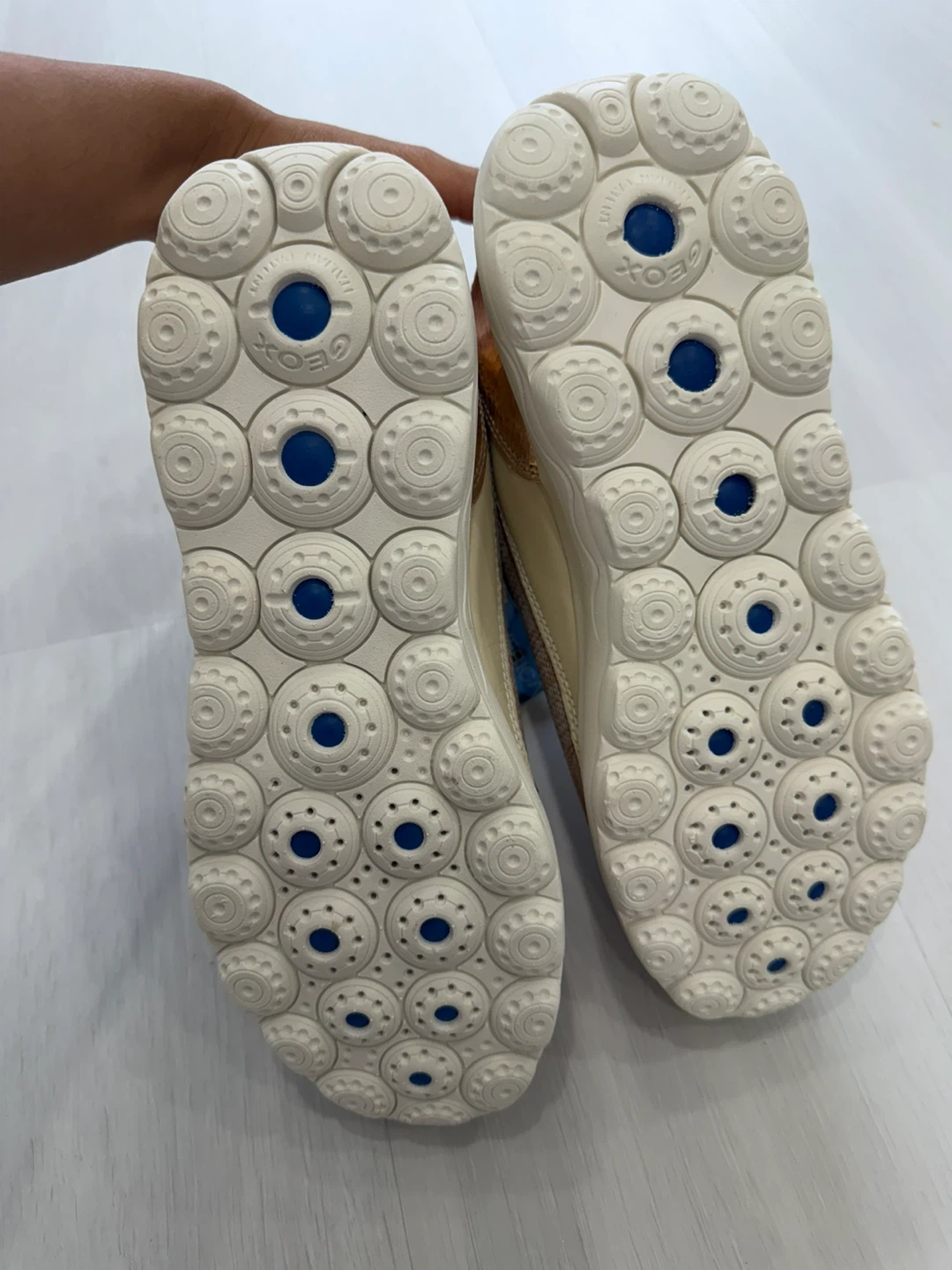 Geox Women's Pink "Spheric" Sneakers 7/7.5 - photo 5