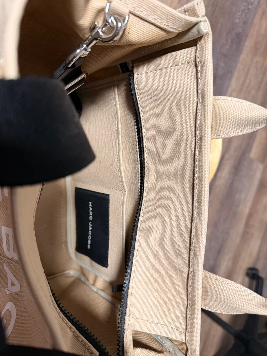 Marc Jacobs The Tote Bag - photo 2