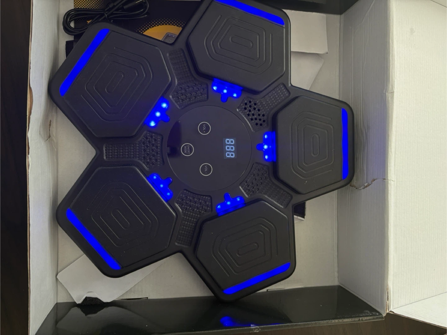 Lolbox Music Boxing Machine with Bluetooth - photo 4