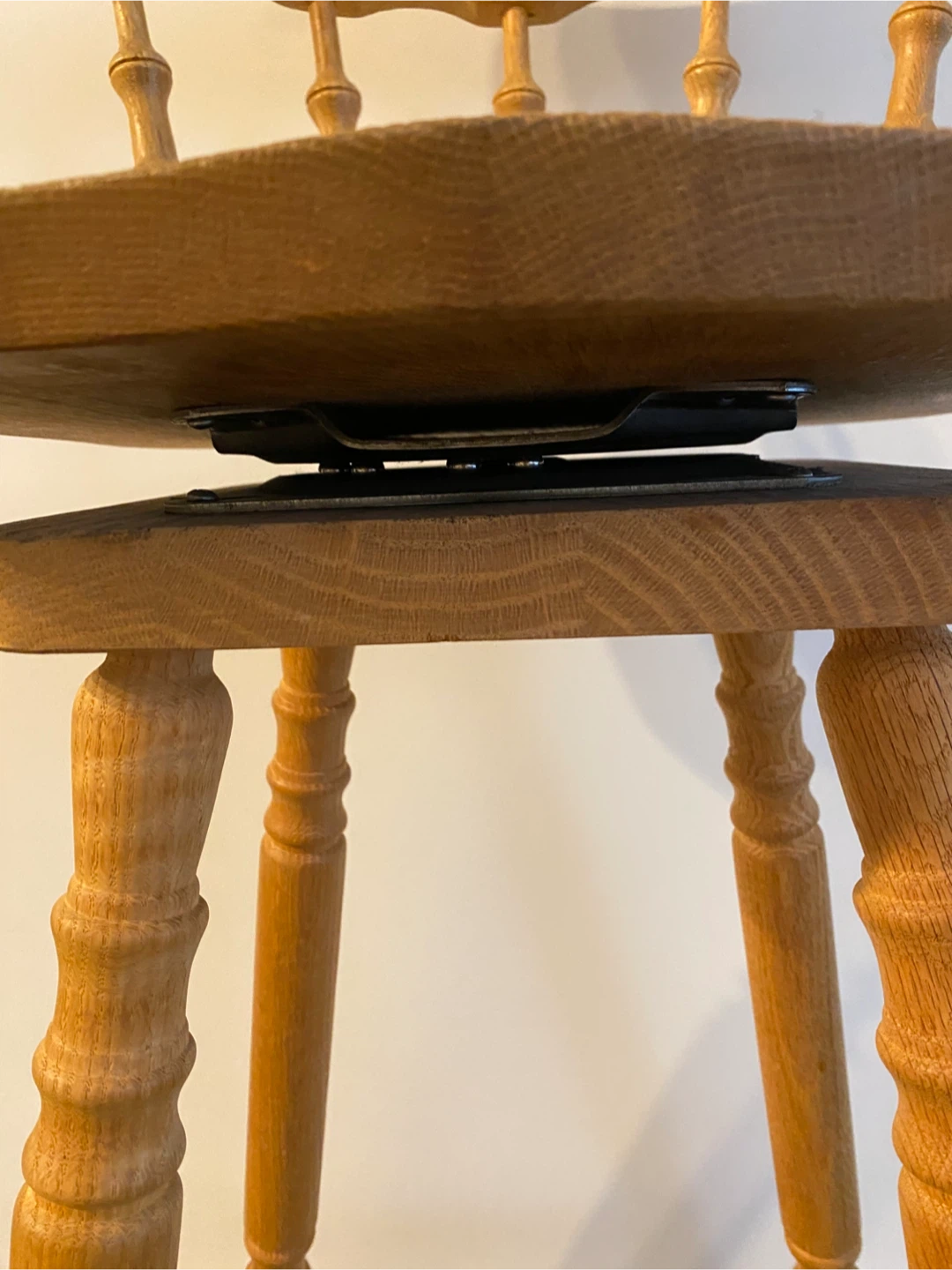 Wooden Swivel Bar Stool - photo 5