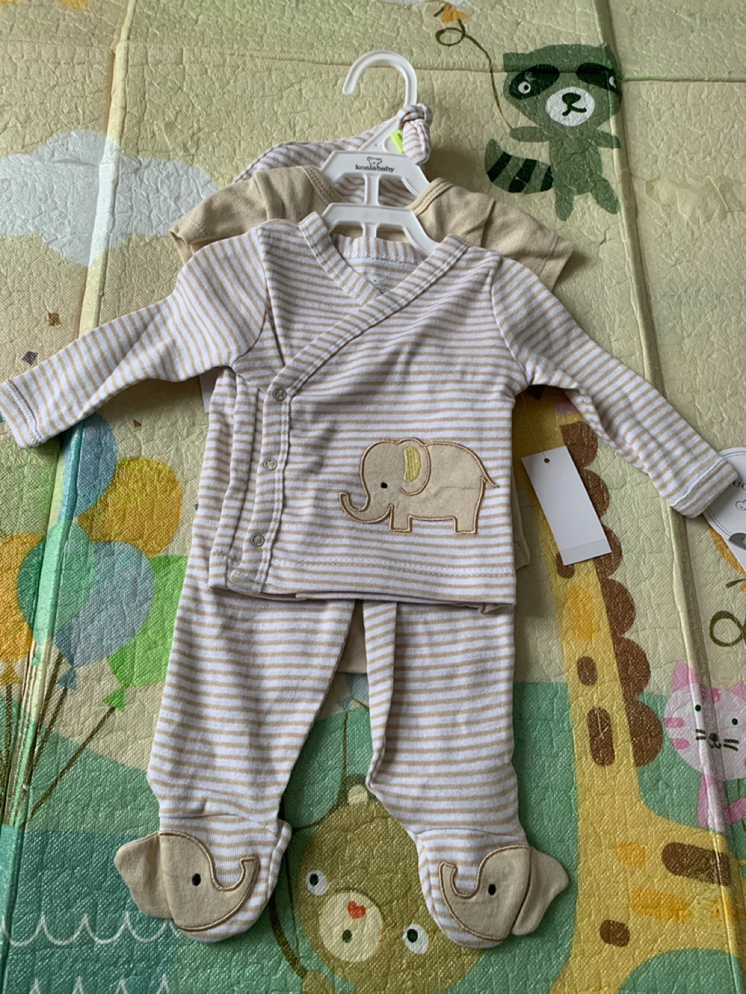 Koala Baby 4 Piece Baby Outfit Set - 0-3 Months