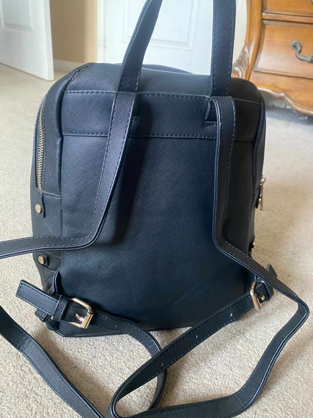 Michael Kors Black Quilted Backpack - photo 4