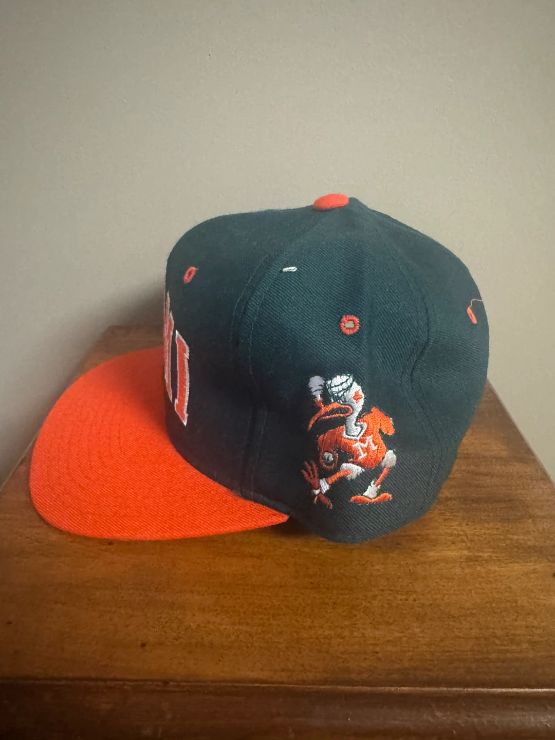 90s Starter Miami Hurricanes Fitted Hat - photo 2