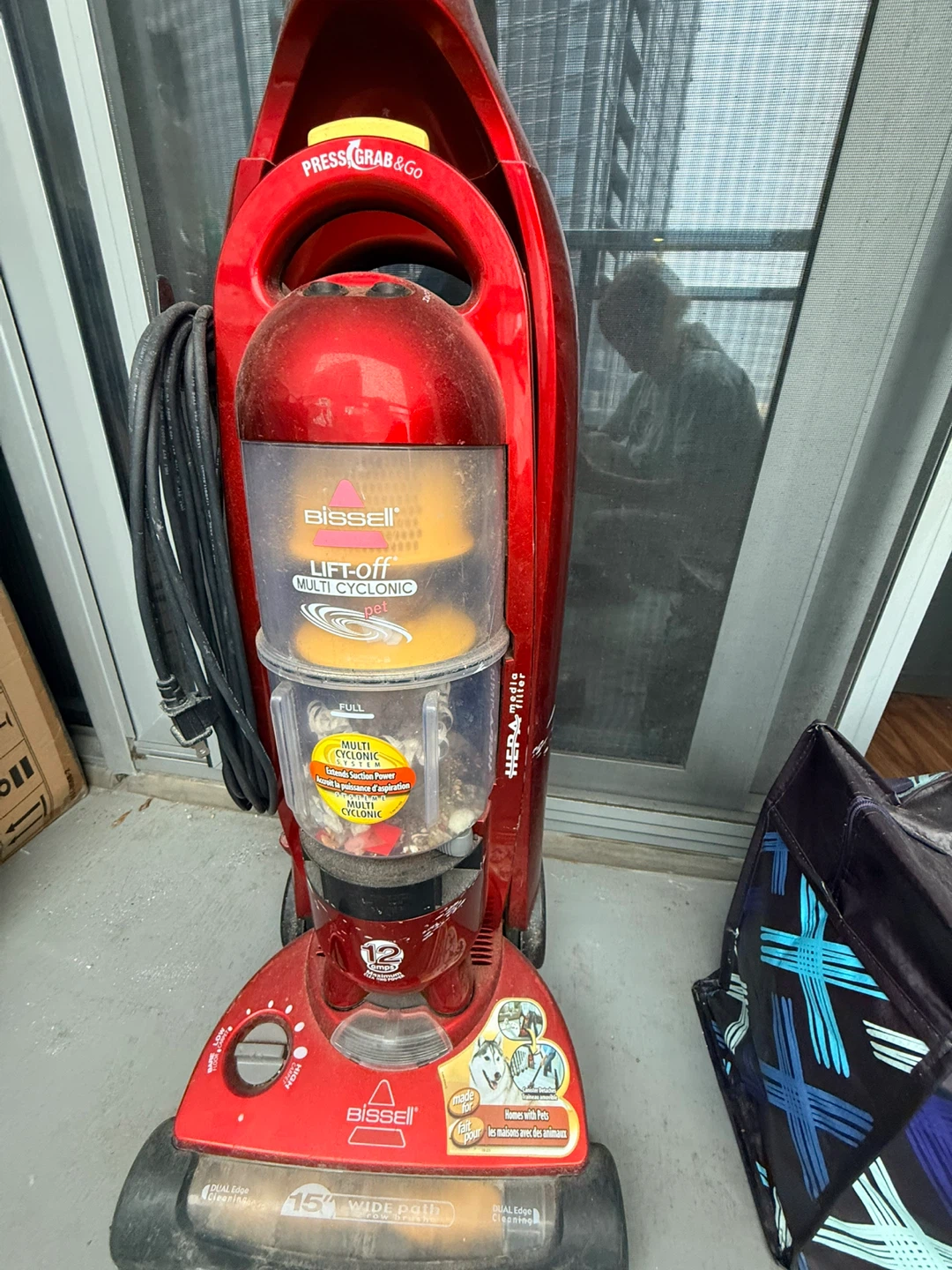 Bissell Lift-off Multi-Cyclonic Pet Vacuum Cleaner