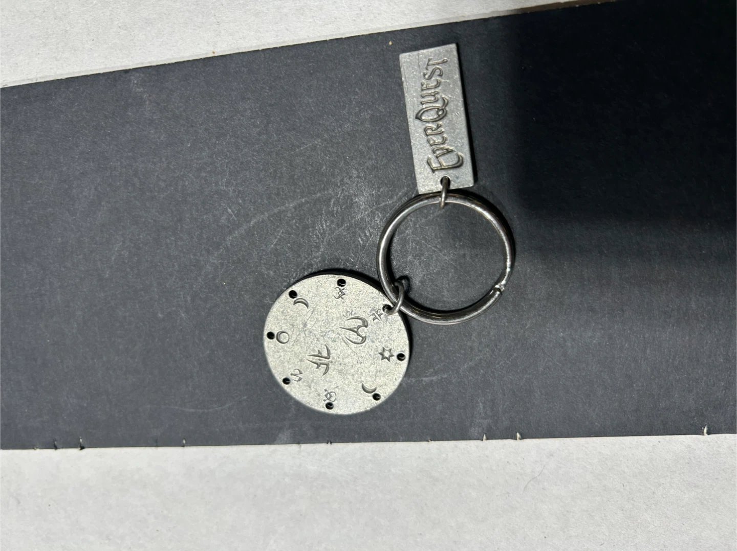 EverQuest Lost Dungeons of Norrath Keychain - photo 2