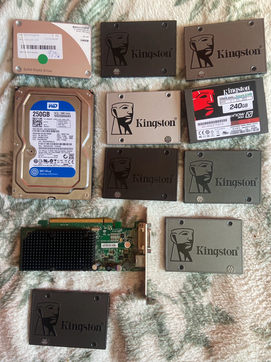 Kingston hard drives an HDD and a gpu