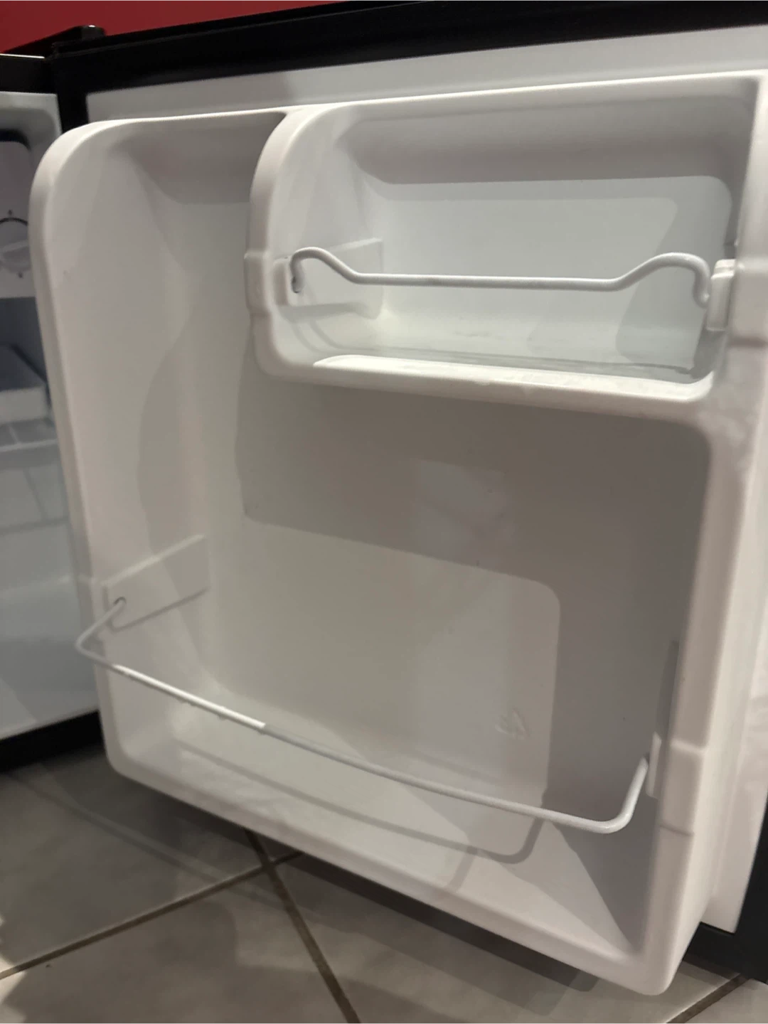Kenmore Compact Mini Fridge w/ freezer *as pictured - photo 4
