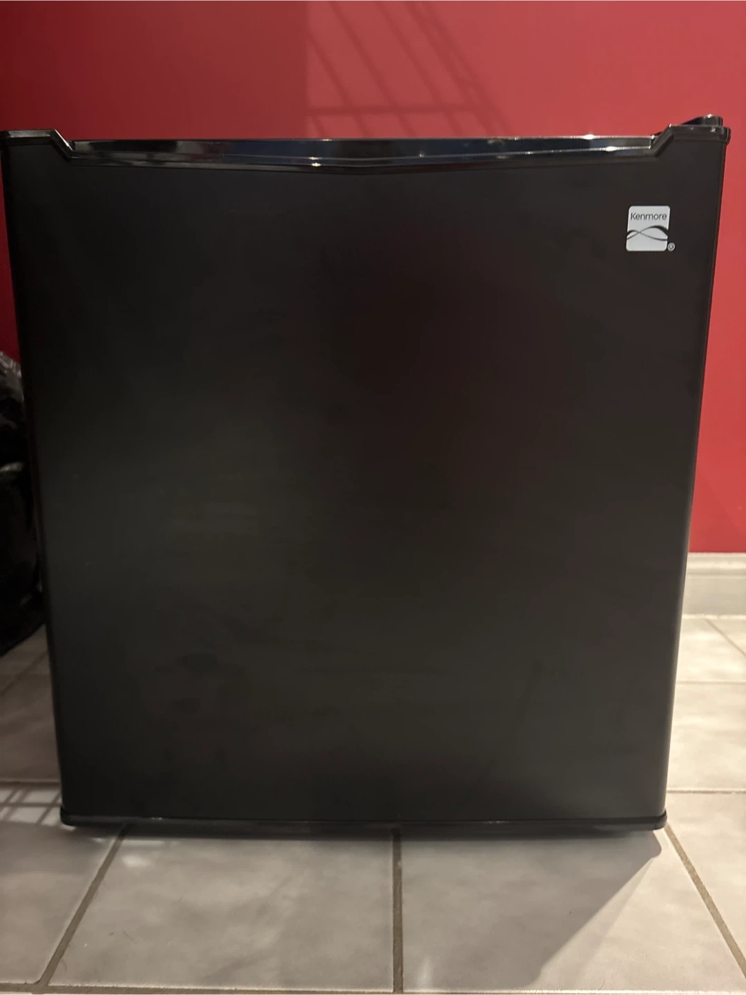 Kenmore Compact Mini Fridge w/ freezer *as pictured