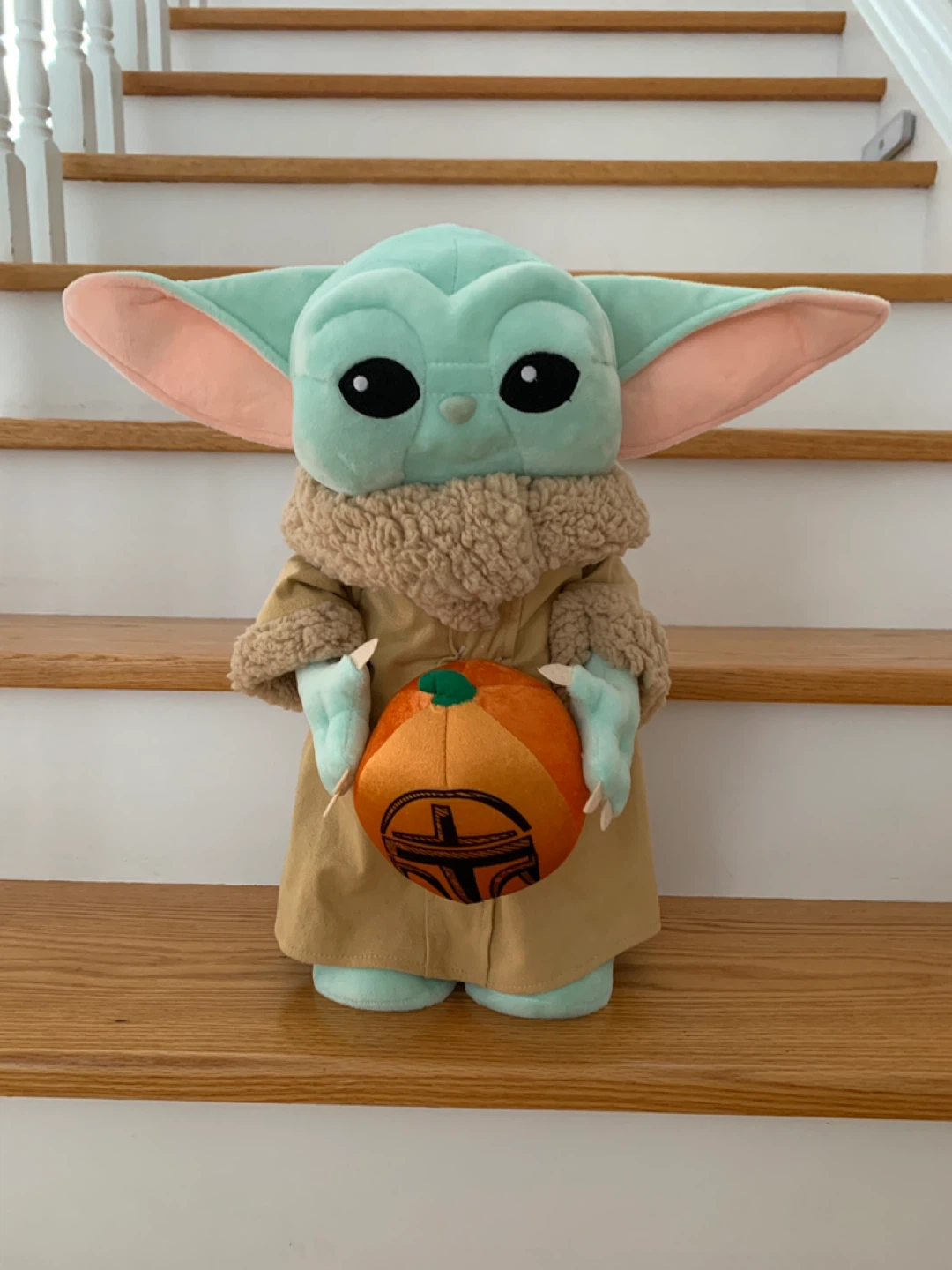The Child Grogu Plush with Pumpkin Toy - Mandalorian - Star Wars