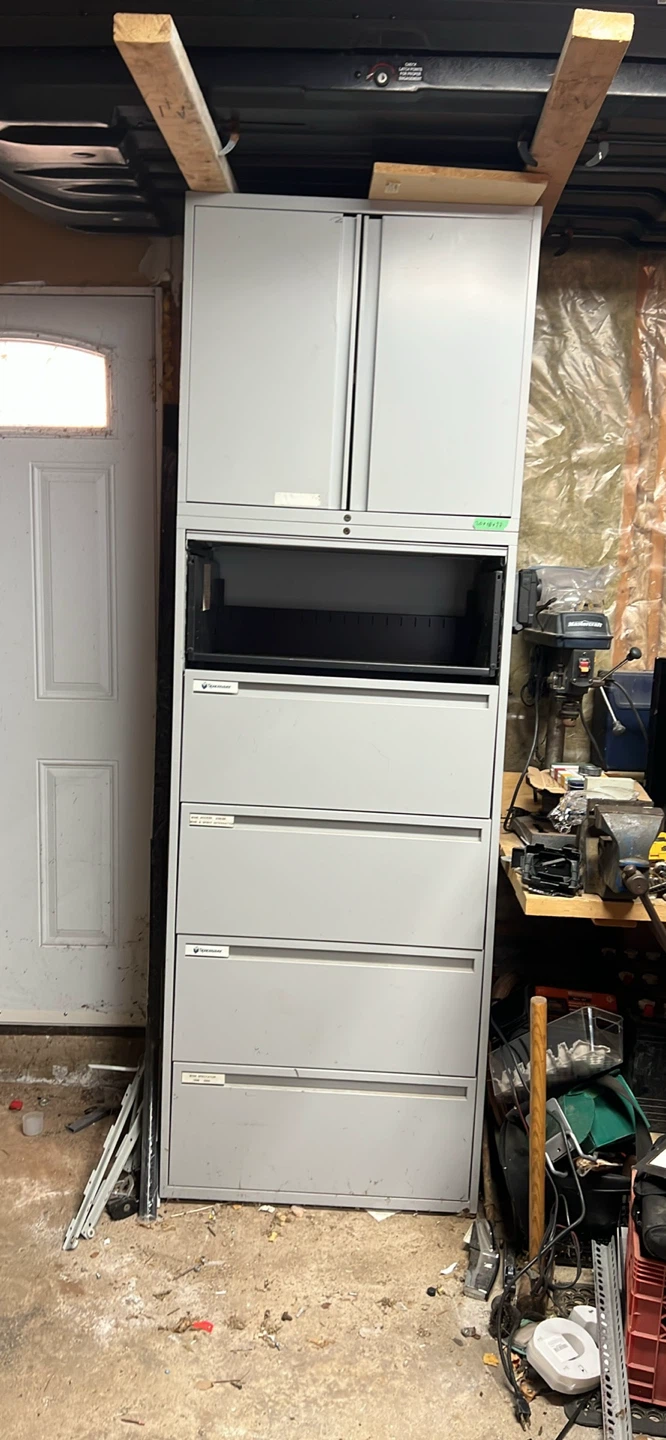 Metal filing cabinet. - photo 3