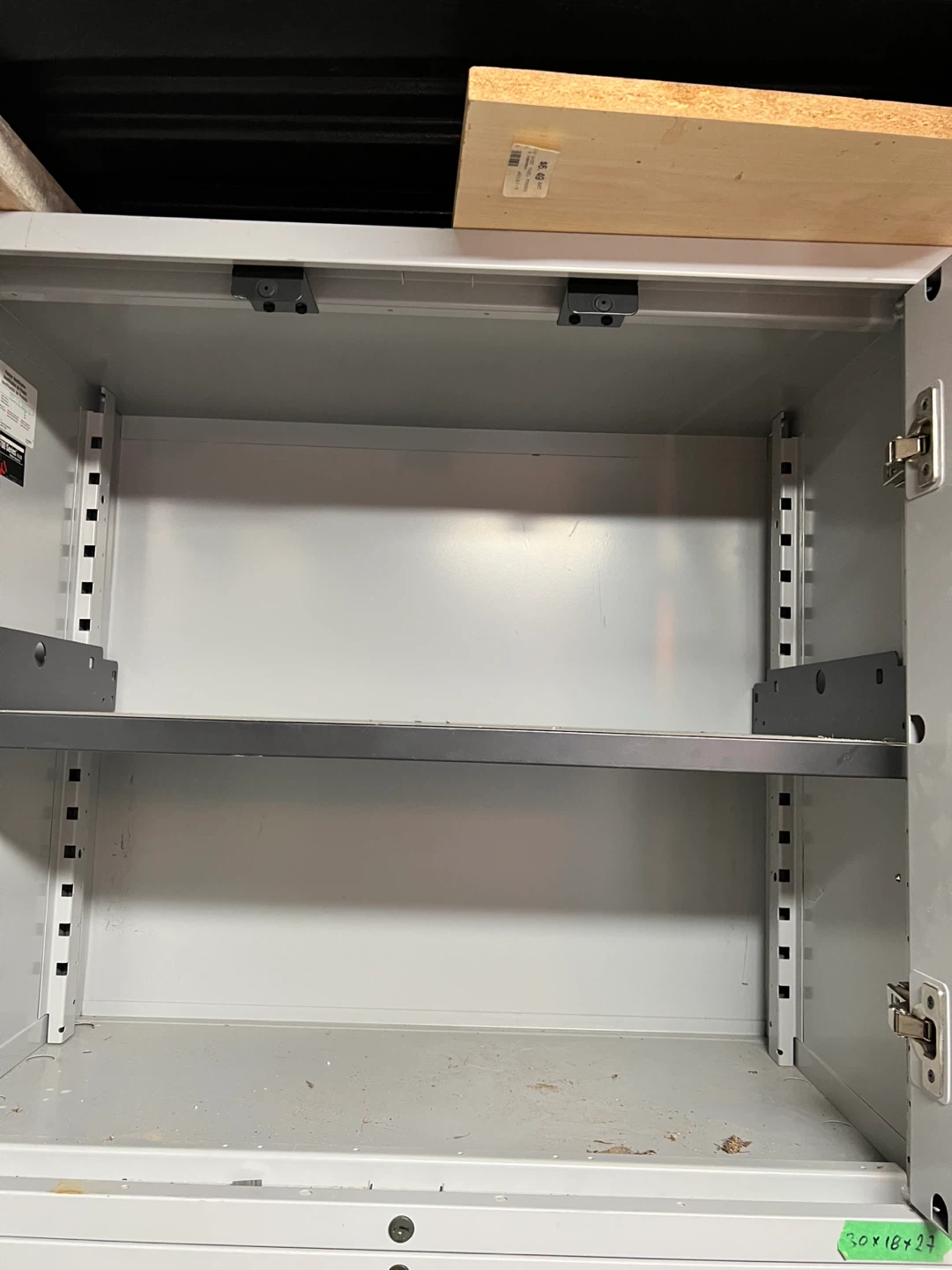 Metal filing cabinet. - photo 4