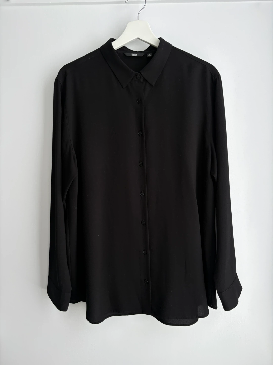 Brand new Uniqlo Black Button-Up Shirt XL