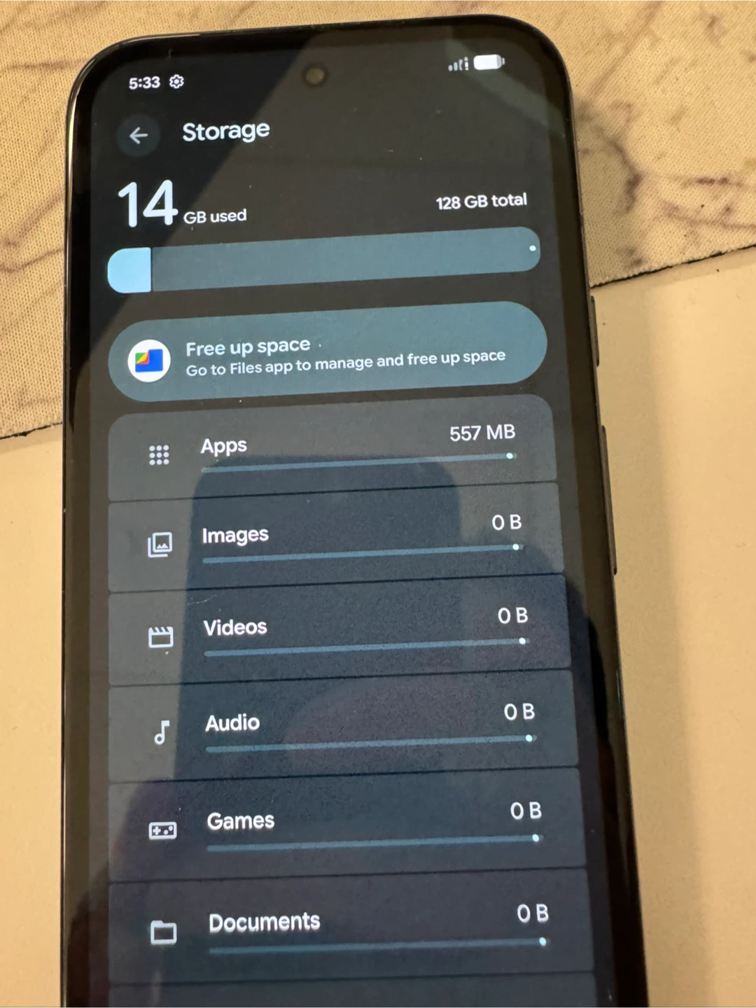 Google Pixel 8a Smartphone - photo 5
