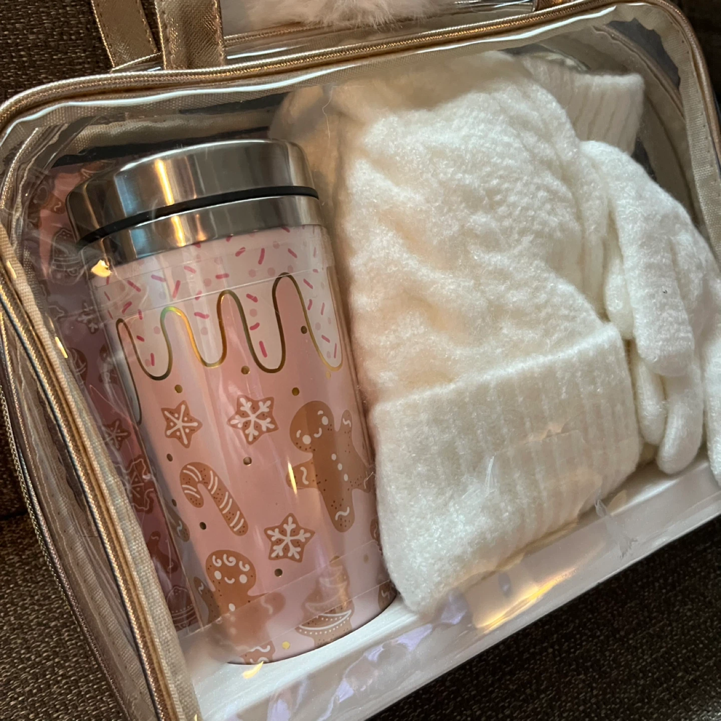 Peppermint & Pine 4-Piece Gift Set with Coffee Tumbler - photo 2