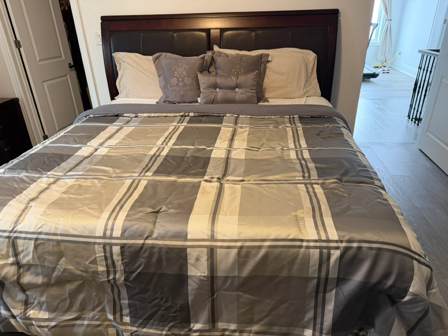 Master bedroom set with king size mattress - great deal - photo 2