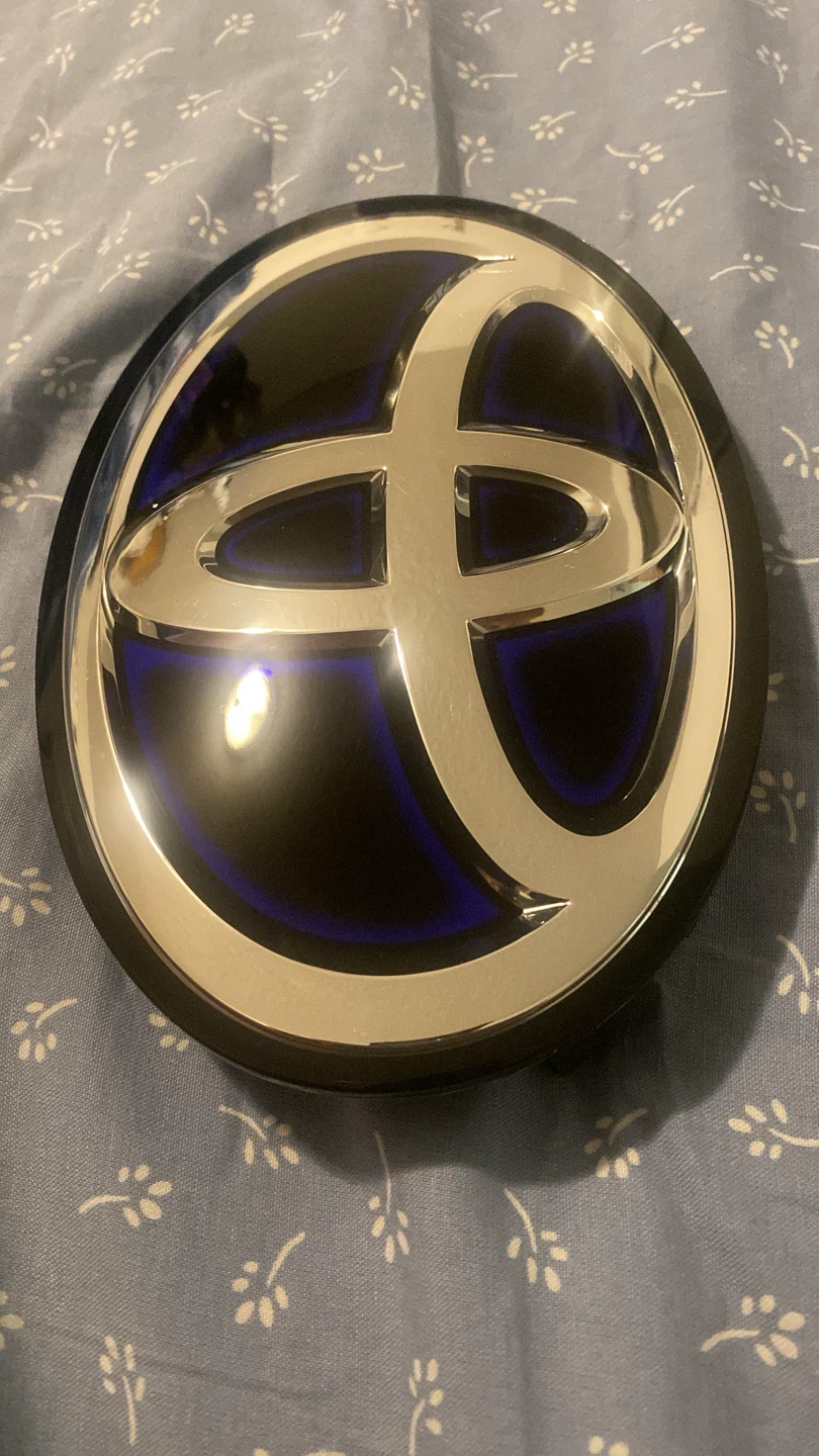 Toyota Emblem