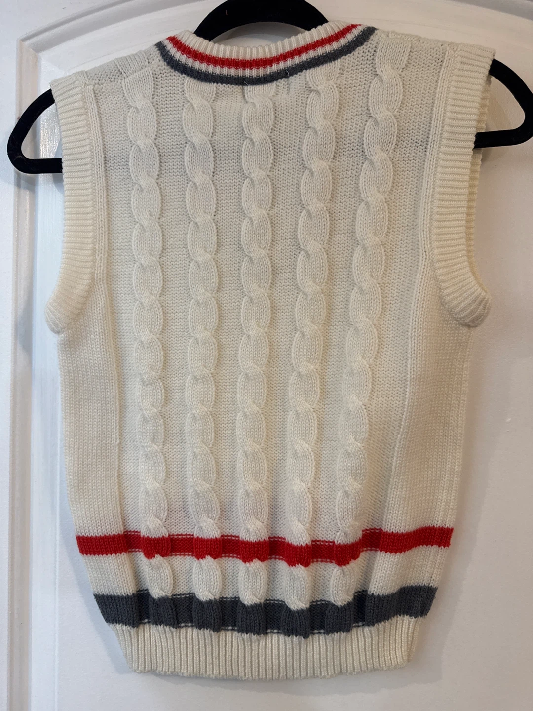 IZOD Lacoste Sweater Vest - Cream - Size S (8-10) - photo 3