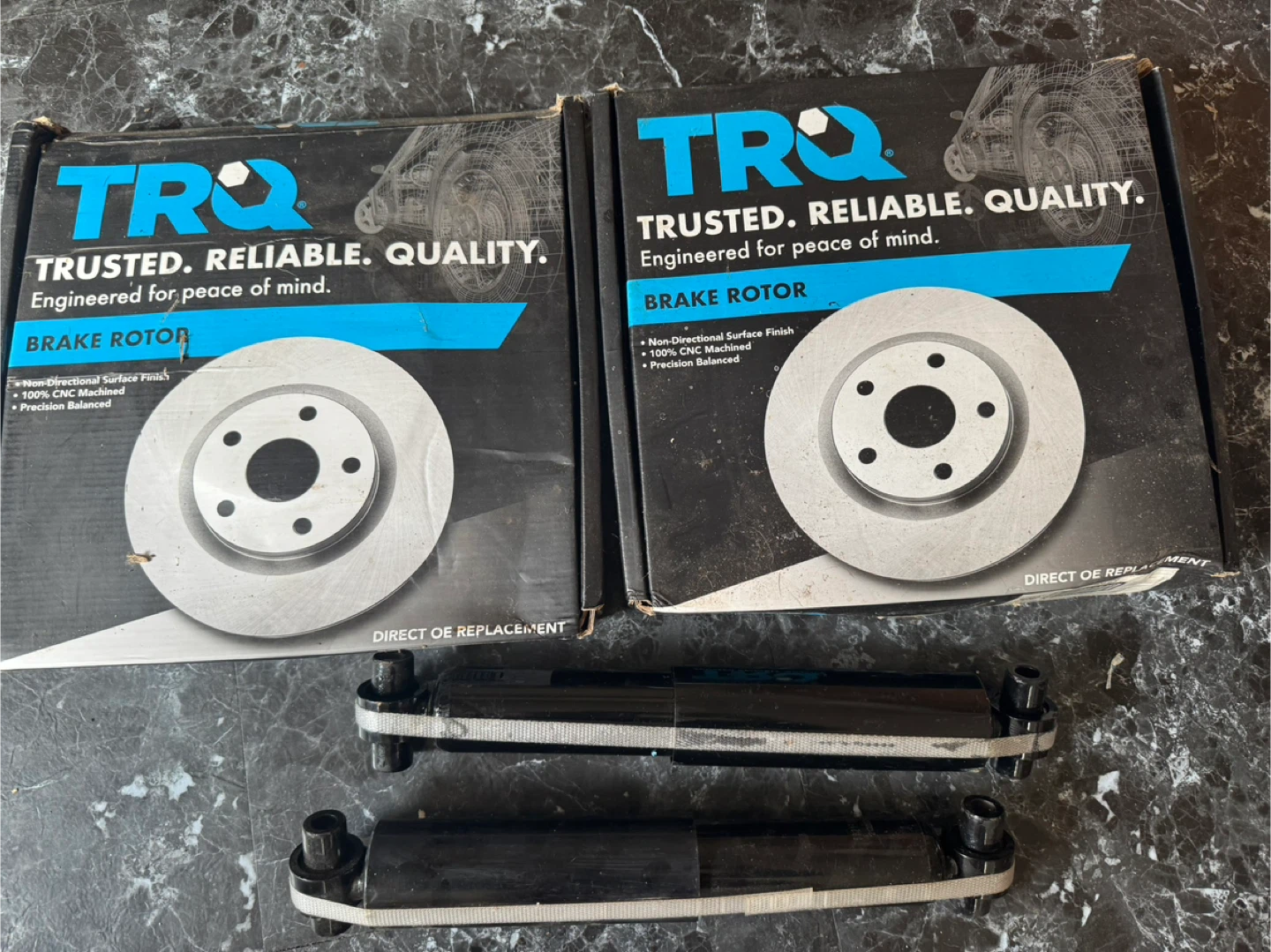 Brand new rotors an struts