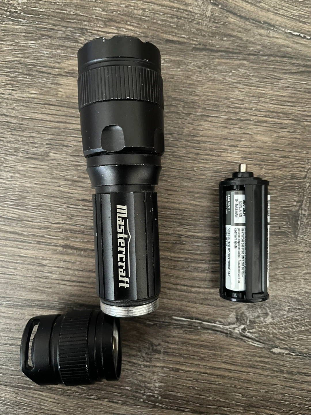 Mastercraft Black LED Flashlight - photo 2