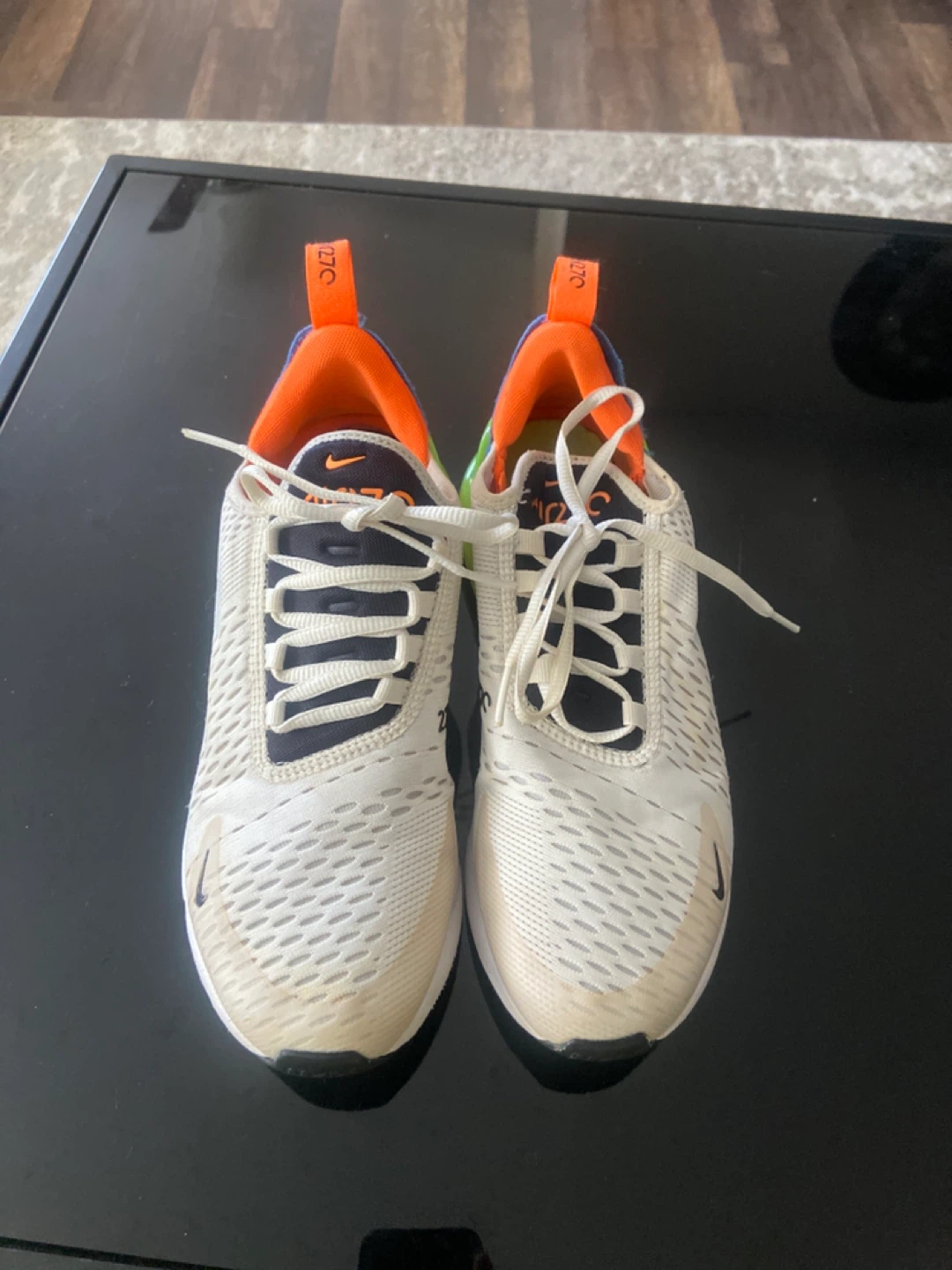 Nike Air Max 270  Running Shoes size 9