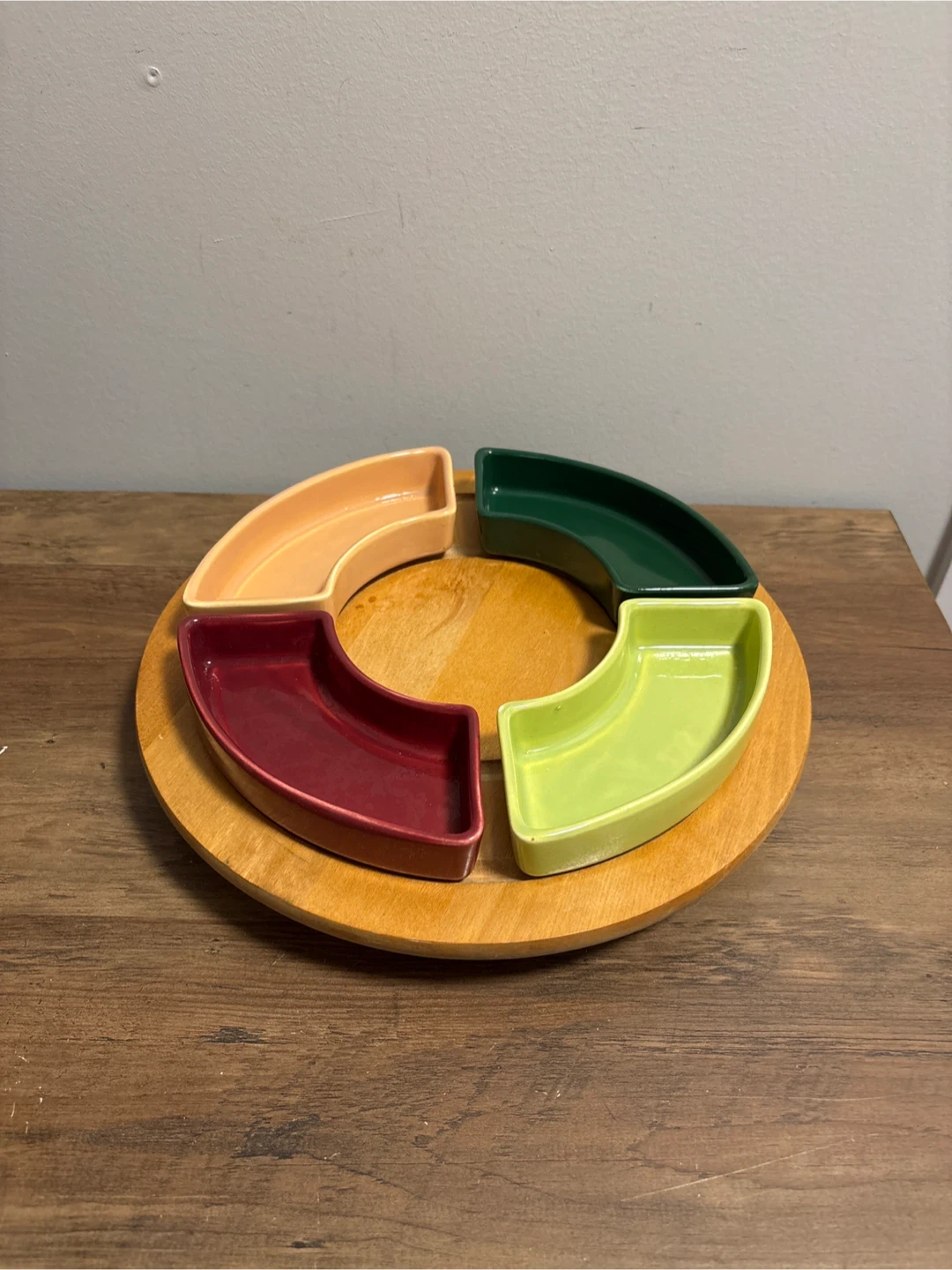 Wooden Rotating Chip and Dip Server with 4 Ceramic Bowls