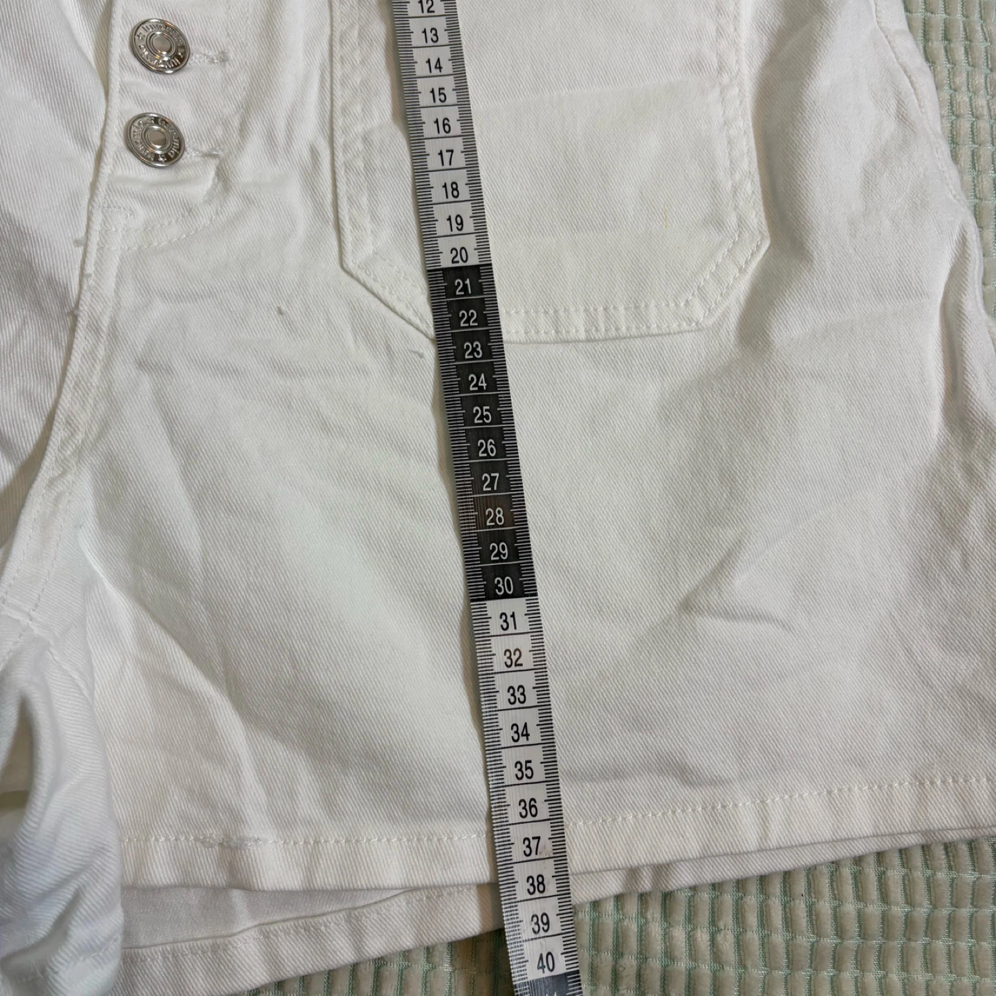 White Denim Shorts - Size XL - photo 4