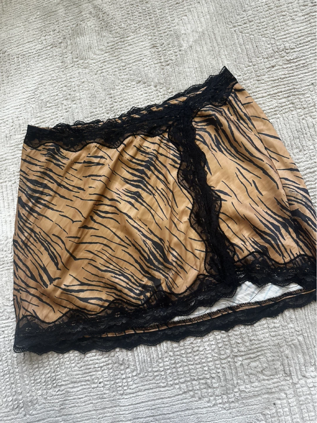 Urban Outfitters Out From Under Skirt - photo 2