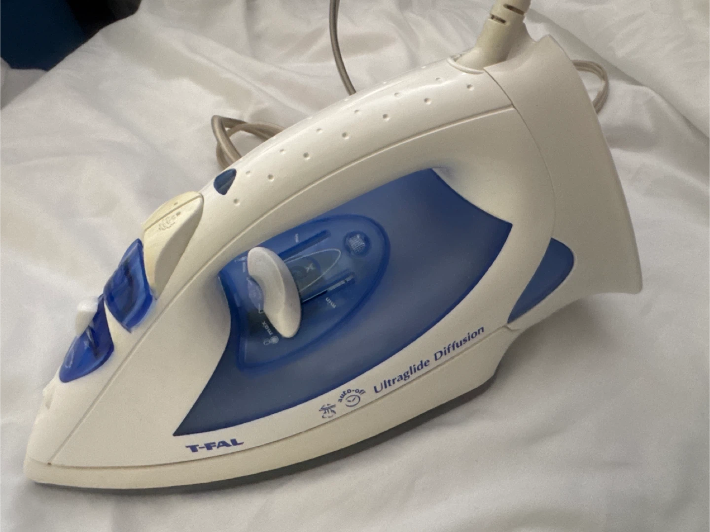 T-fal Ultraglide Diffusion Steam Iron