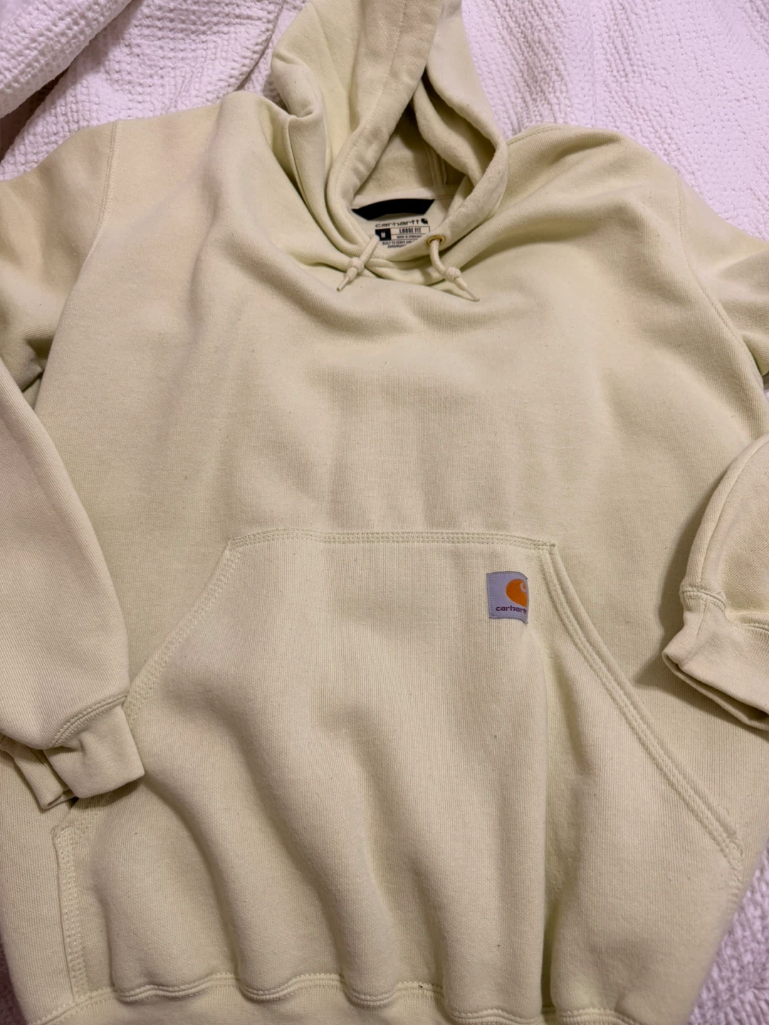 Carhartt Light lime color Mens size Medium