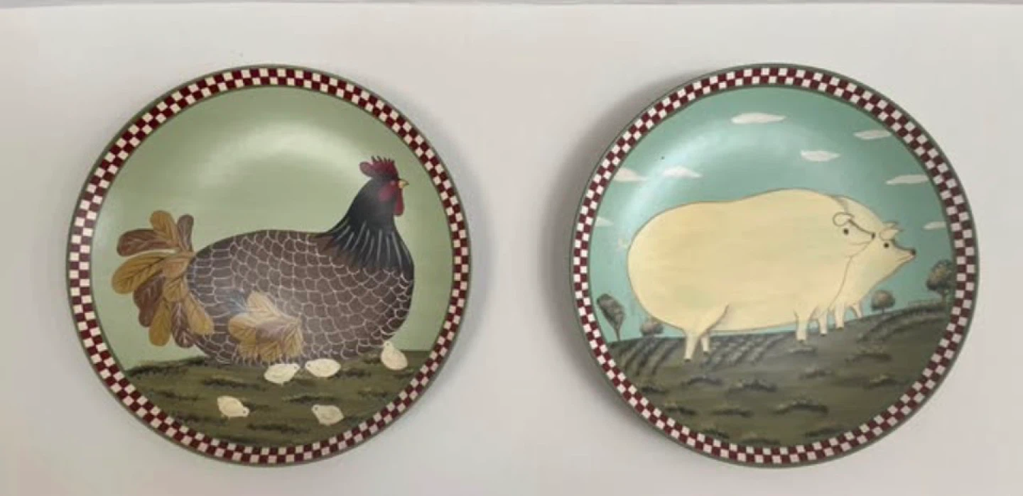 Lovely farmhouse decorative plates