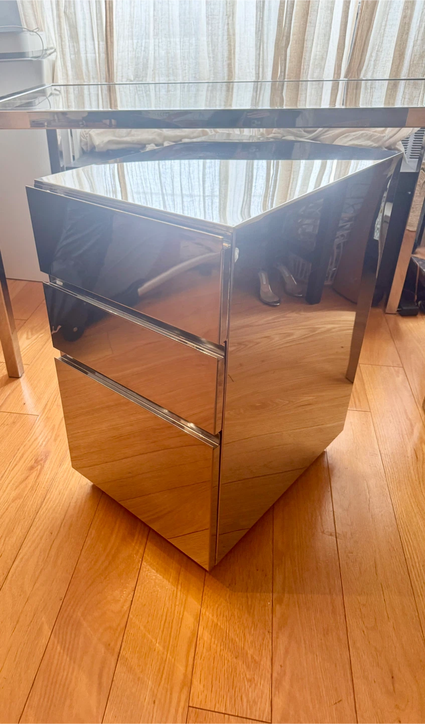 Mirrored 3-Drawer Nightstand - photo 2