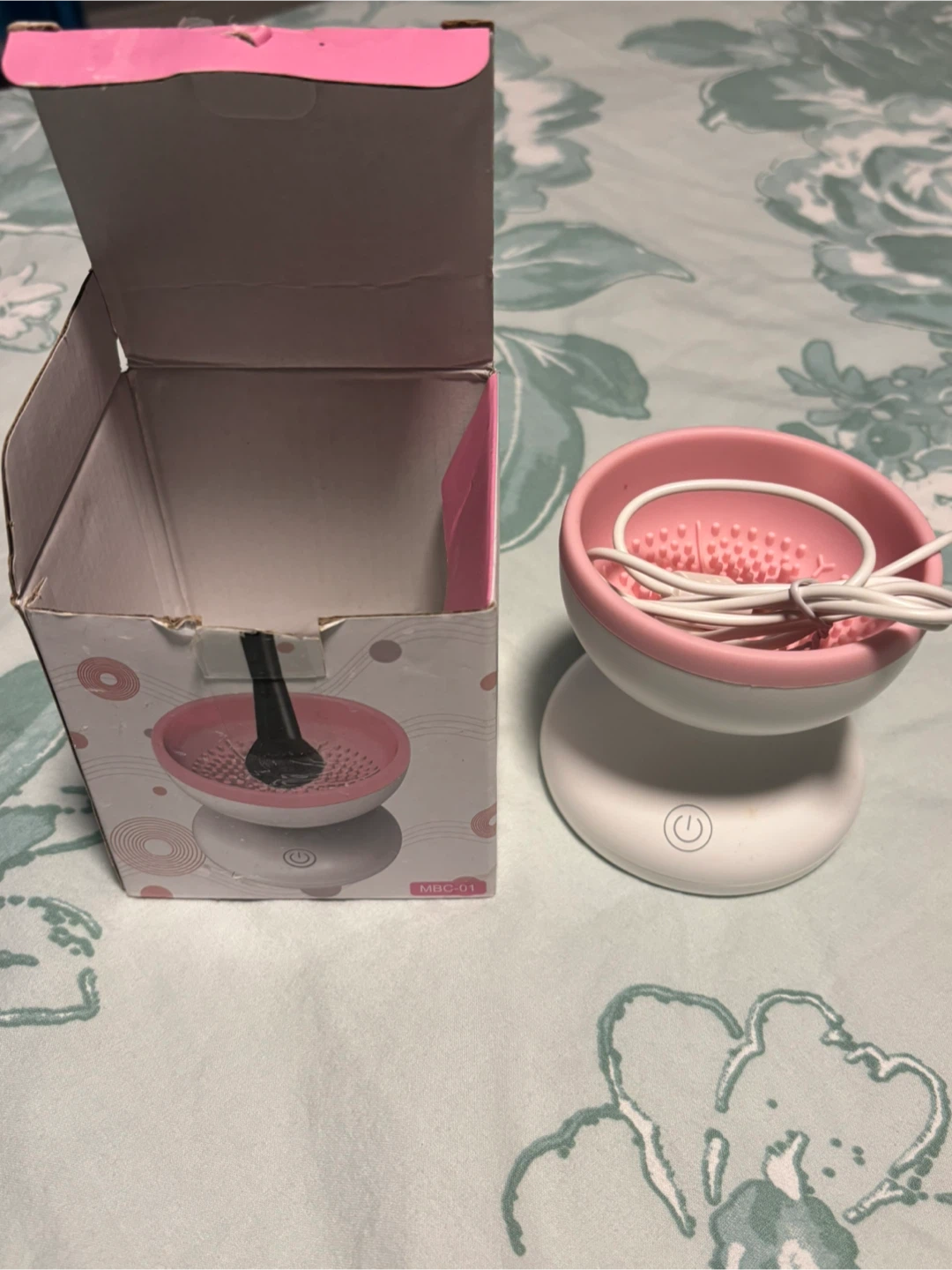 Automatic Makeup Brush Cleaner Machine - photo 2