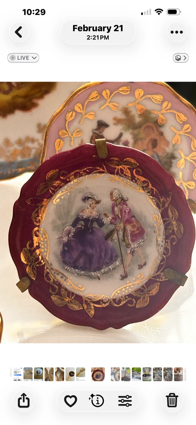 Hand-Painted Meissner Limoges Miniature Plate Fragonard Couple - photo 2