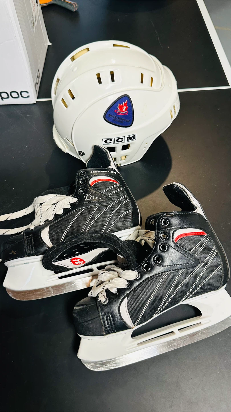 CCM Hockey Skates - US Size 14