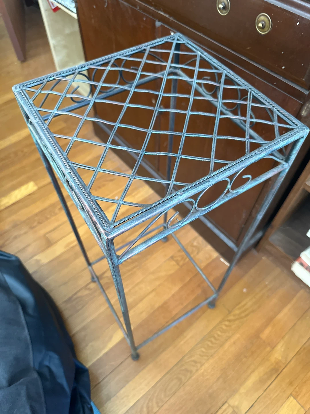 Metal Wire Plant Stand Side Table