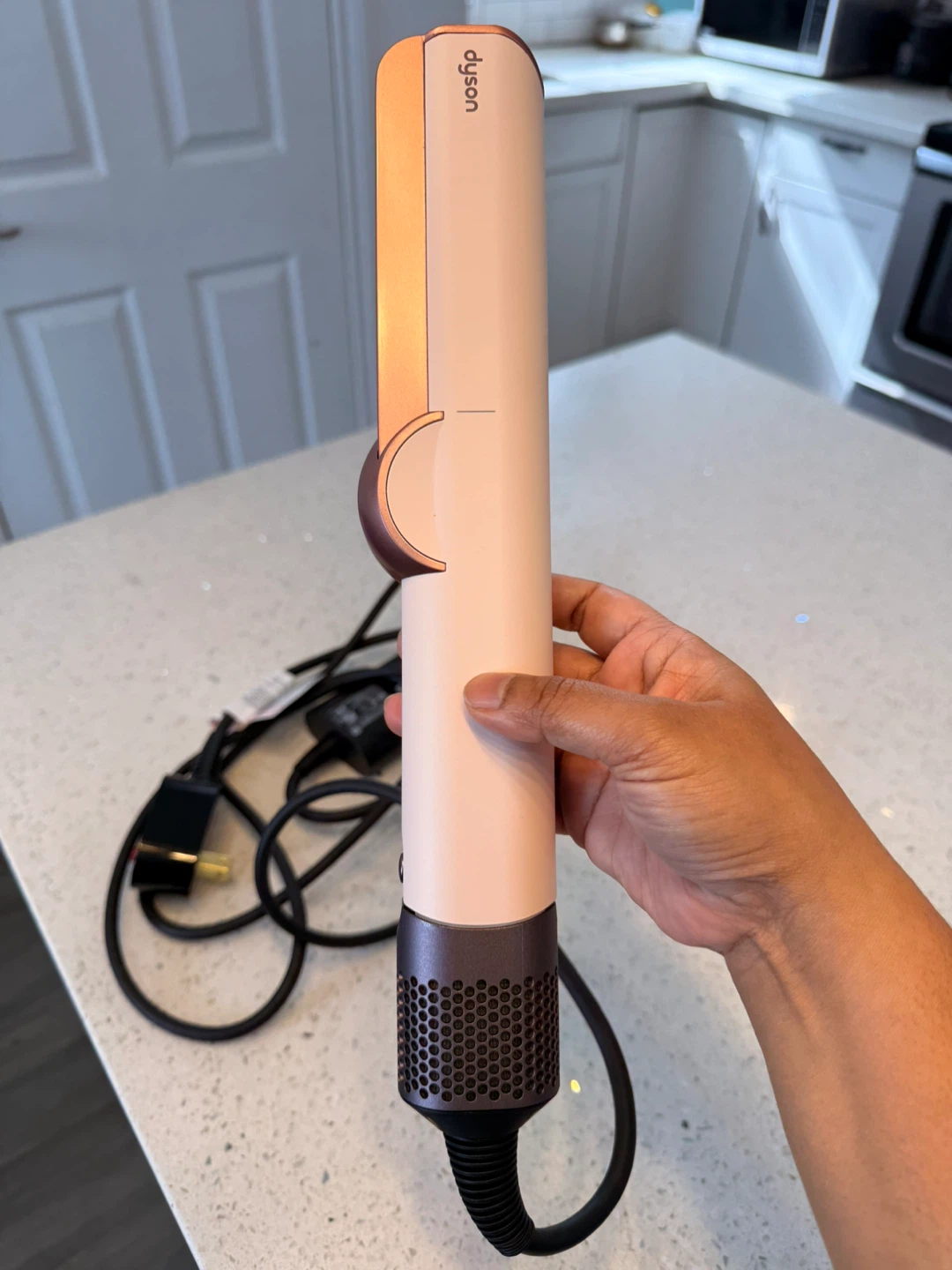 Dyson air straight (Oakville) - photo 4