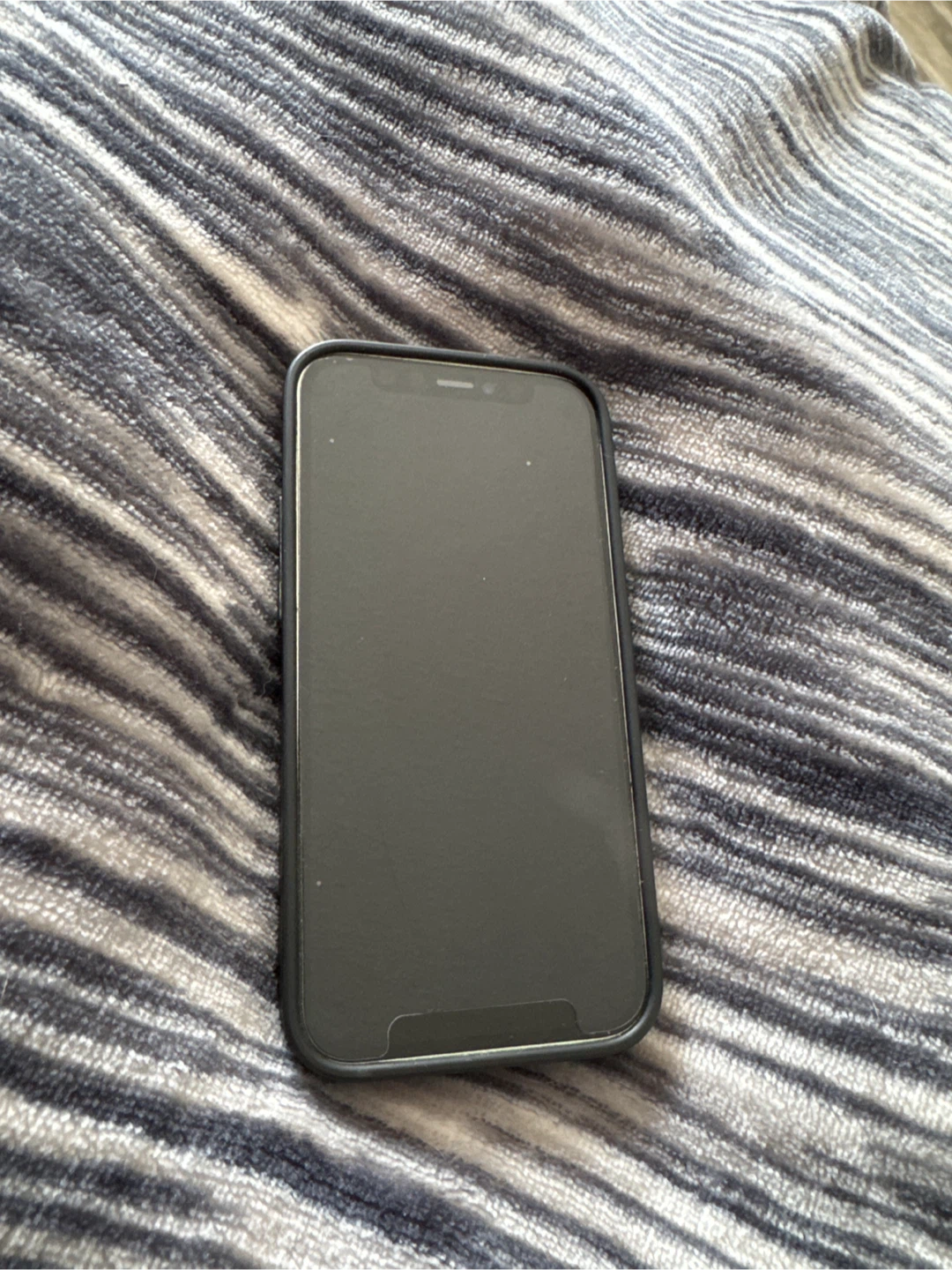 Green-128GB iPhone 12 Mini - teal leather case