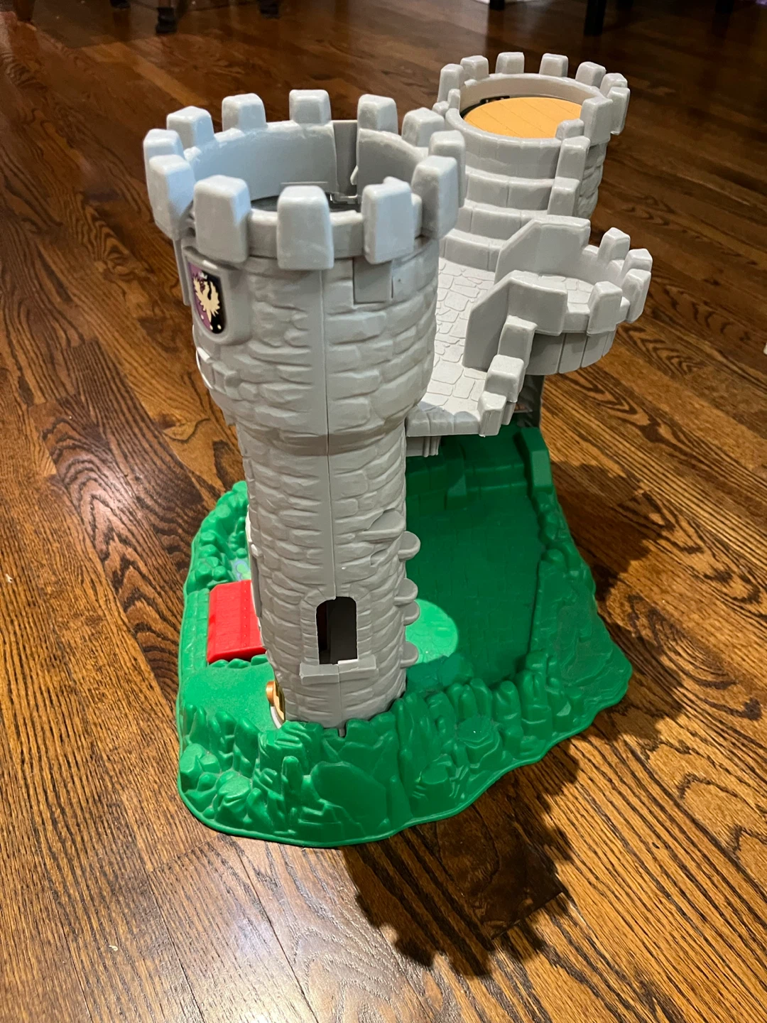 Fisher-Price Little People Castle Toy #freecycle - photo 5
