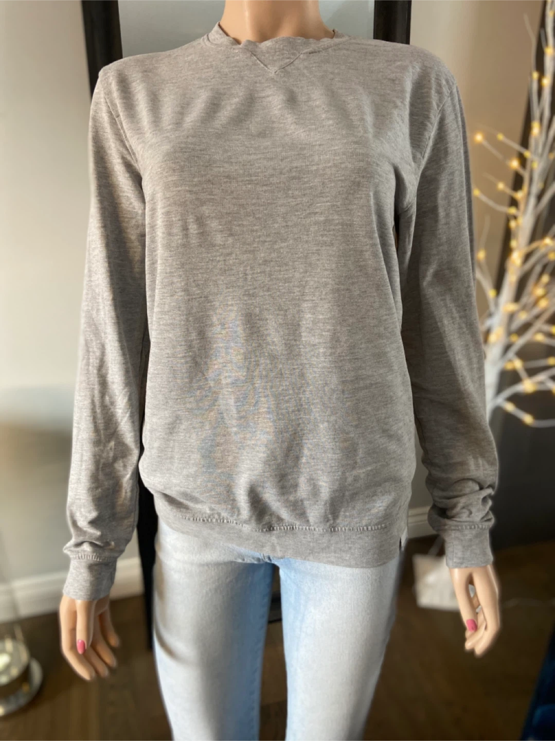 EUC: ONLY & SONS Grey Crewneck Sweatshirt S