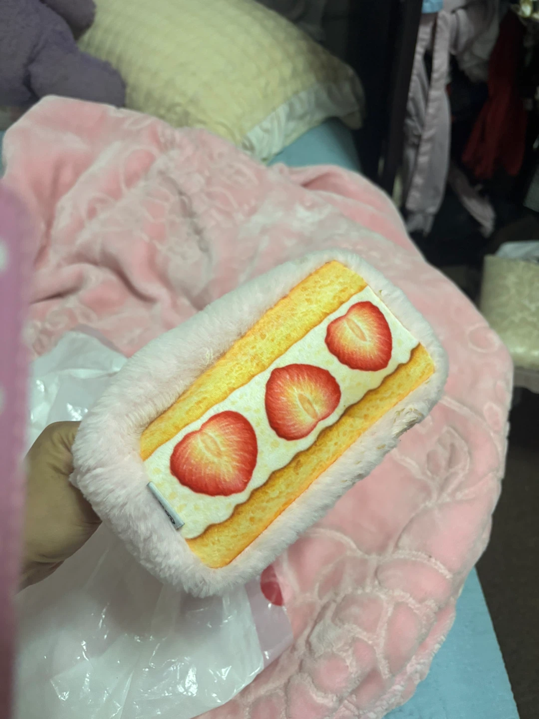 Strawberry Shortcake Plush Pencil Case - photo 2