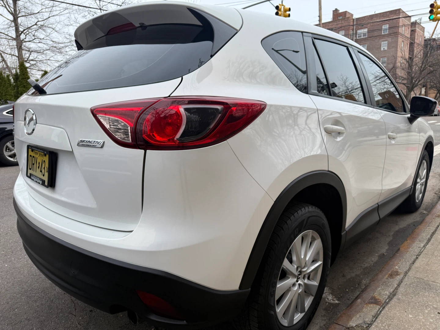 2013 White Mazda CX-5 AWD SUV - photo 3