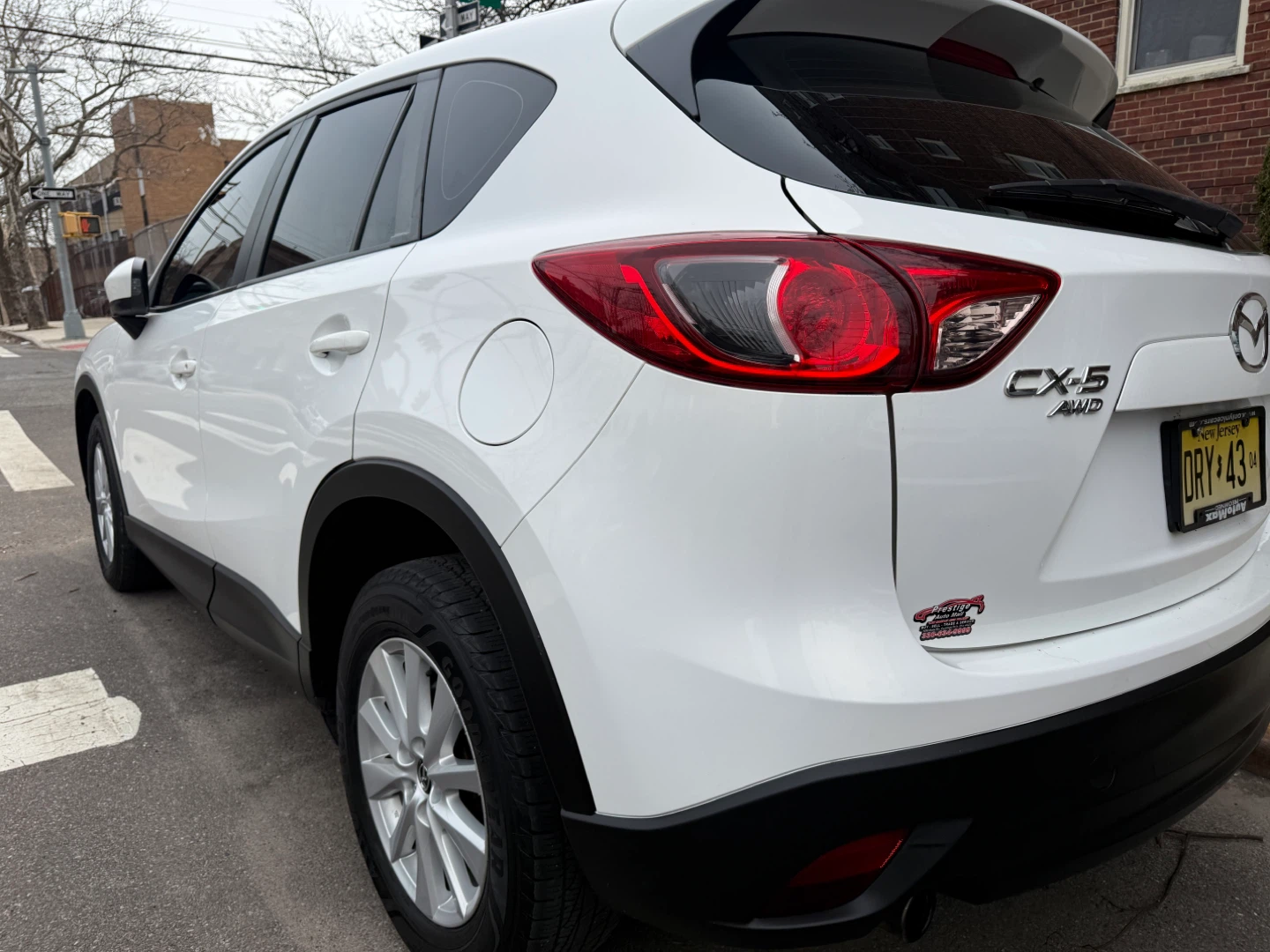 2013 White Mazda CX-5 AWD SUV - photo 4